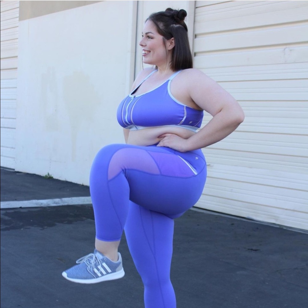Fabletics Zip Up Closure High Impact Sports Bra
